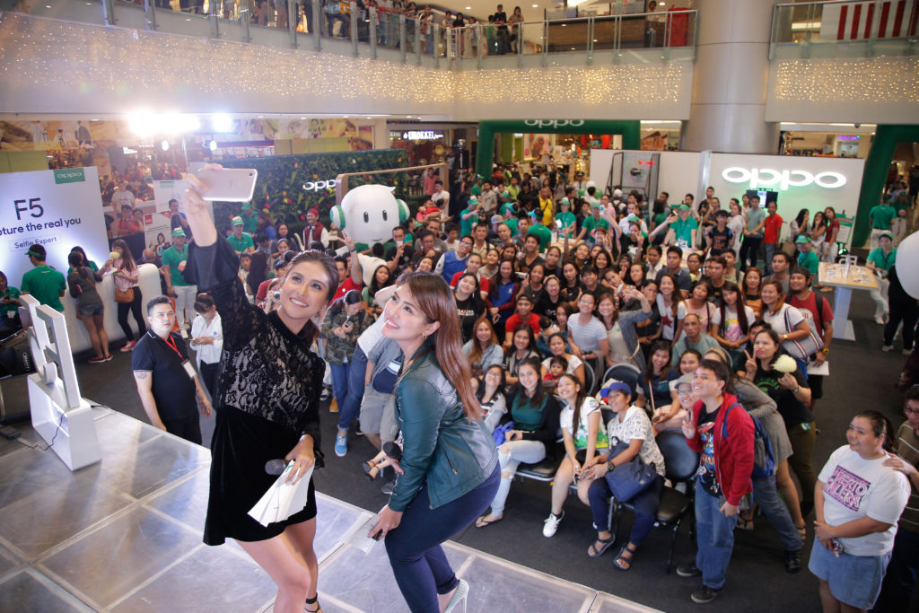 oppo-sm-megamall-with-sanya-lopez