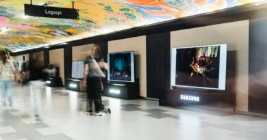 Samsung’s The Frame: Transforming Legazpi Underpass into a Digital Art Gallery